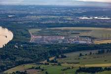 Ehemaliges KKW Phillippsburg nach der Sprengung zum Abriss der beiden Kühltürme in Philippsburg im Bundesland Baden-Württemberg, Deutschland