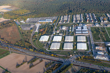 Schrägluftbild von Bundeswehr Depot im Ortsteil Neureut in Karlsruhe im Bundesland Baden-Württemberg, Deutschland