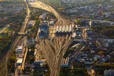 Rangier- und Hauptbahnhof Karlsruh im Ortsteil Südweststadt in Karlsruhe im Bundesland Baden-Württemberg, Deutschland