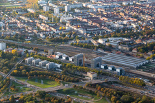Baustelle zum Neubau eines Büro- und Geschäftshauses an der Schwarzwaldstraße in Karlsruhe im Ortsteil Südweststadt im Bundesland Baden-Württemberg, Deutschland