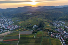 Palais Weinstraße 89A bei Sonnenuntergang in Bad Bergzabern im Bundesland Rheinland-Pfalz, Deutschland