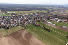 Minfeld im Bundesland Rheinland-Pfalz, Deutschland aus der Vogelperspektive