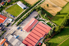 Drohnenbild von Stupferich, Vogelsitze GmbH, Kleinsteinbacherstraße 44 in Karlsruhe im Bundesland Baden-Württemberg, Deutschland