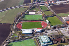 Sportpark Stegwiesen mit Rankbachstadion und Rankbachhalle von Osten in Renningen im Bundesland Baden-Württemberg, Deutschland