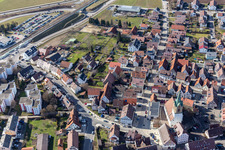 Weil der Städter Straße aus Nordosten in Renningen im Bundesland Baden-Württemberg, Deutschland