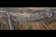 Siedlungsgebiet und Infrastruktur im Ortsteil Hirschacker in Schwetzingen im Bundesland Baden-Württemberg, Deutschland