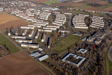 Flüchtlingsheim- und Asylunterkunfts- Gebäude Erstaufnahmeeinrichtung Baden-Württemberg des Bundesamt für Migration und Flüchtlinge im Ortsteil Patrick-Henry-Village in Heidelberg im Ortsteil Patrick Henry Village, Deutschland