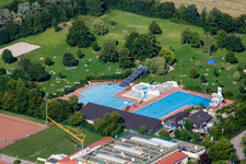 Queichtal-Freibad in Offenbach an der Queich im Bundesland Rheinland-Pfalz, Deutschland