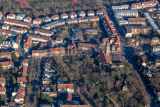 Friedenskirche Straße Bernhard mit Adenauerpark in Speyer im Bundesland Rheinland-Pfalz, Deutschland