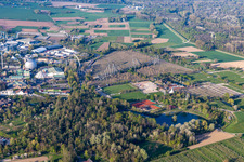 Leerer Parkplatz des Freizeitpark Europa-Park während Corona-Lockdown in Rust im Bundesland Baden-Württemberg, Deutschland