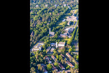 Waldstadt Zentrum, Freie Waldorfschule, Otto Hahn Gymnasium in Karlsruhe im Bundesland Baden-Württemberg, Deutschland
