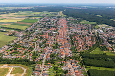 Drohnenbild von Kandel im Bundesland Rheinland-Pfalz, Deutschland