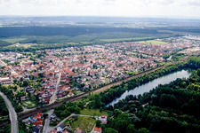 Ortsteil Neudorf in Graben-Neudorf im Bundesland Baden-Württemberg, Deutschland von einer Drohne aus