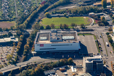 Luftbild von Gebäude des Einrichtungshaus - Möbelmarkt der XXL Lutz, MANN Management GmbH im Ortsteil Rintheim in Karlsruhe im Bundesland Baden-Württemberg, Deutschland