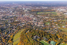 Ortsteil Durlach in Karlsruhe im Bundesland Baden-Württemberg, Deutschland aus der Drohnenperspektive