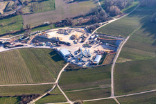 Baustelle des Tunnelportals Ost für den Astrid-Tunnel zur Unterquerung und Ortsumgehung von Bad Bergzabern zwischen B38 (Weinstraße) und B427 (Kurtalstraße) in Dörrenbach im Bundesland Rheinland-Pfalz, Deutschland