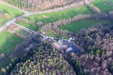 Schrägluftbild von Gut Waldeck in Eußerthal im Bundesland Rheinland-Pfalz, Deutschland