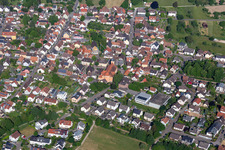 Kirche St. Dionysius in Ettlingenweier im Bundesland Baden-Württemberg, Deutschland