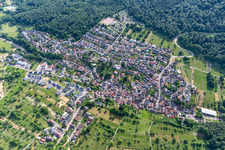 Schrägluftbild von Ortsteil Waldprechtsweier in Malsch im Bundesland Baden-Württemberg, Deutschland