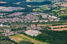 Rheinauer Ring von Osten in Rastatt im Bundesland Baden-Württemberg, Deutschland
