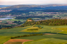 Burgruine Mägdeberg im Ortsteil Mühlhausen in Mühlhausen-Ehingen im Bundesland Baden-Württemberg, Deutschland
