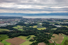 Bodenseepanorama von Friedrichshafen im Ortsteil Jettenhausen im Bundesland Baden-Württemberg, Deutschland