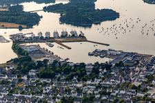 Marina -  Port de Plaisance in Loctudy im Bundesland Finistère, Frankreich