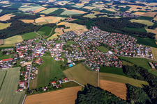Luftbild von Ortsteil Obergambach in Hohenthann im Bundesland Bayern, Deutschland