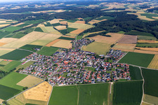 Ortsteil Dornwang in Moosthenning im Bundesland Bayern, Deutschland von oben