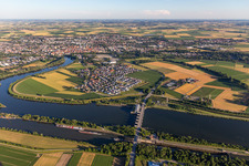 Donau und Kagers vor Straubing im Bundesland Bayern, Deutschland