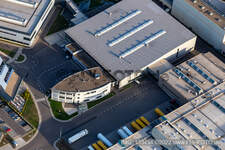 SEW-EURODRIVE GmbH & Co KG – Fertigungswerk und SCC Mechanik/Mechatronik im Ortsteil Graben in Graben-Neudorf im Bundesland Baden-Württemberg, Deutschland von der Drohne aus gesehen
