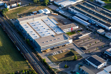 Luftbild von Industriegebiet Siemenstraße mit  Hartmann & König Stromzuführungs AG und  Tombor GmbH im Ortsteil Neudorf in Graben-Neudorf im Bundesland Baden-Württemberg, Deutschland