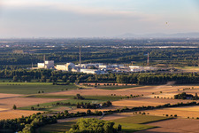 TransnetBW GmbH, Gleichstrom-Umspannwerk auf dem Gelände des ehemaligen  EnBW Kernkraft GmbH (EnKK), Philippsburg im Bundesland Baden-Württemberg, Deutschland