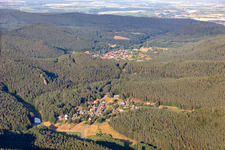 Ortsteil Lauterschwan in Erlenbach bei Dahn im Bundesland Rheinland-Pfalz, Deutschland aus der Luft