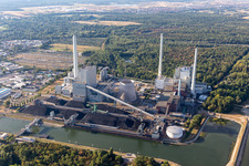 Rheinhafen Dampfkraftwerk der EnBW gedrosselt wegen Rhein-Niedrigwasser im Ortsteil Daxlanden in Karlsruhe im Bundesland Baden-Württemberg, Deutschland