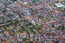 Friedhof Neudorf in Graben-Neudorf im Bundesland Baden-Württemberg, Deutschland