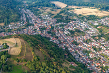 Luftbild von Ortsteil Untergrombach in Bruchsal im Bundesland Baden-Württemberg, Deutschland