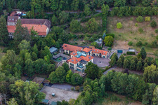 Villa am Hainbach in Gleisweiler im Bundesland Rheinland-Pfalz, Deutschland