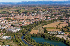 Luftaufnahme von Crema im Bundesland Cremona, Italien