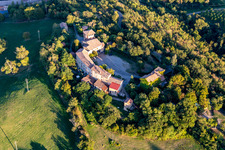 Luftaufnahme von Castello di Casalgrande im Bundesland Reggio Emilia, Italien