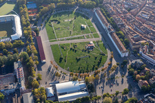 Luftbild von Parco archeologico Novi Ark in Modena, Italien