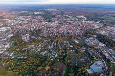 Drohnenaufname von Landau in der Pfalz im Bundesland Rheinland-Pfalz, Deutschland