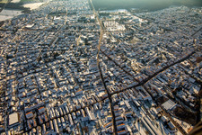 Kuhhardter und Rheinzaberner Straße im Winter bei Schnee in Rülzheim im Bundesland Rheinland-Pfalz, Deutschland