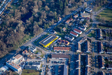 Autowaschpark an der Willy-Brandt-Allee im Ortsteil Neureut in Karlsruhe im Bundesland Baden-Württemberg, Deutschland