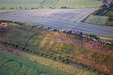 Schrägluftbild von Teufelsmauer Mittelsteine von Südosten im Ortsteil Weddersleben in Thale im Bundesland Sachsen-Anhalt, Deutschland