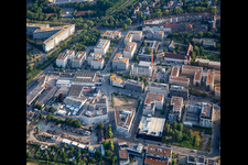 Harrlachweg im Ortsteil Neuostheim in Mannheim im Bundesland Baden-Württemberg, Deutschland