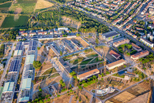 Willkommensbereich und U-Hallen auf dem Spinelli-Park der Bundesgartenschau Mannheim BUGA 2023 im Ortsteil Feudenheim im Bundesland Baden-Württemberg, Deutschland