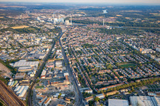 Neckarauerstraße aus Norden in Mannheim im Bundesland Baden-Württemberg, Deutschland