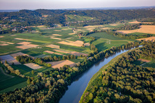 Flußbiegung der Drau/Drava in Duplek, Slowenien