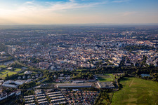 Neudorf von Süden im Ortsteil Neudorf Sud Centre Est in Straßburg im Bundesland Bas-Rhin, Frankreich